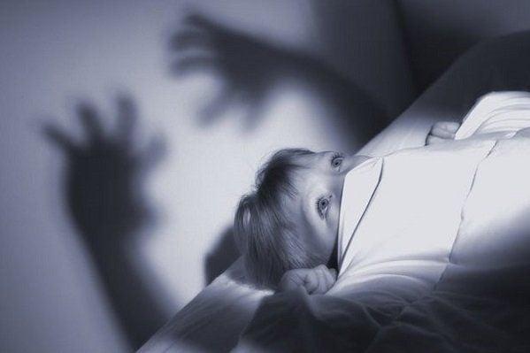 Áp lực cuộc sống và giấc mơ cháy nhà: Mối liên hệ giữa stress và giấc mơ